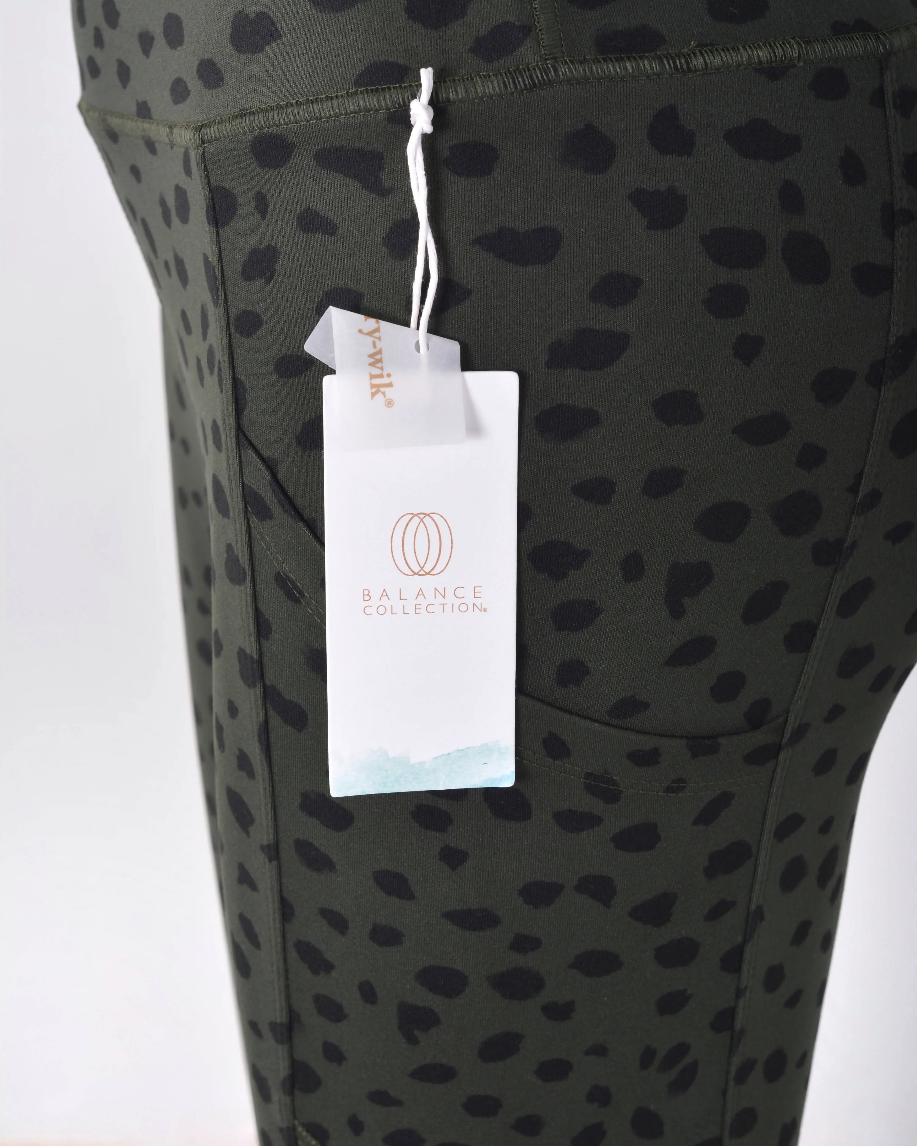 Balance Collection Contender Legging - Bottol Green