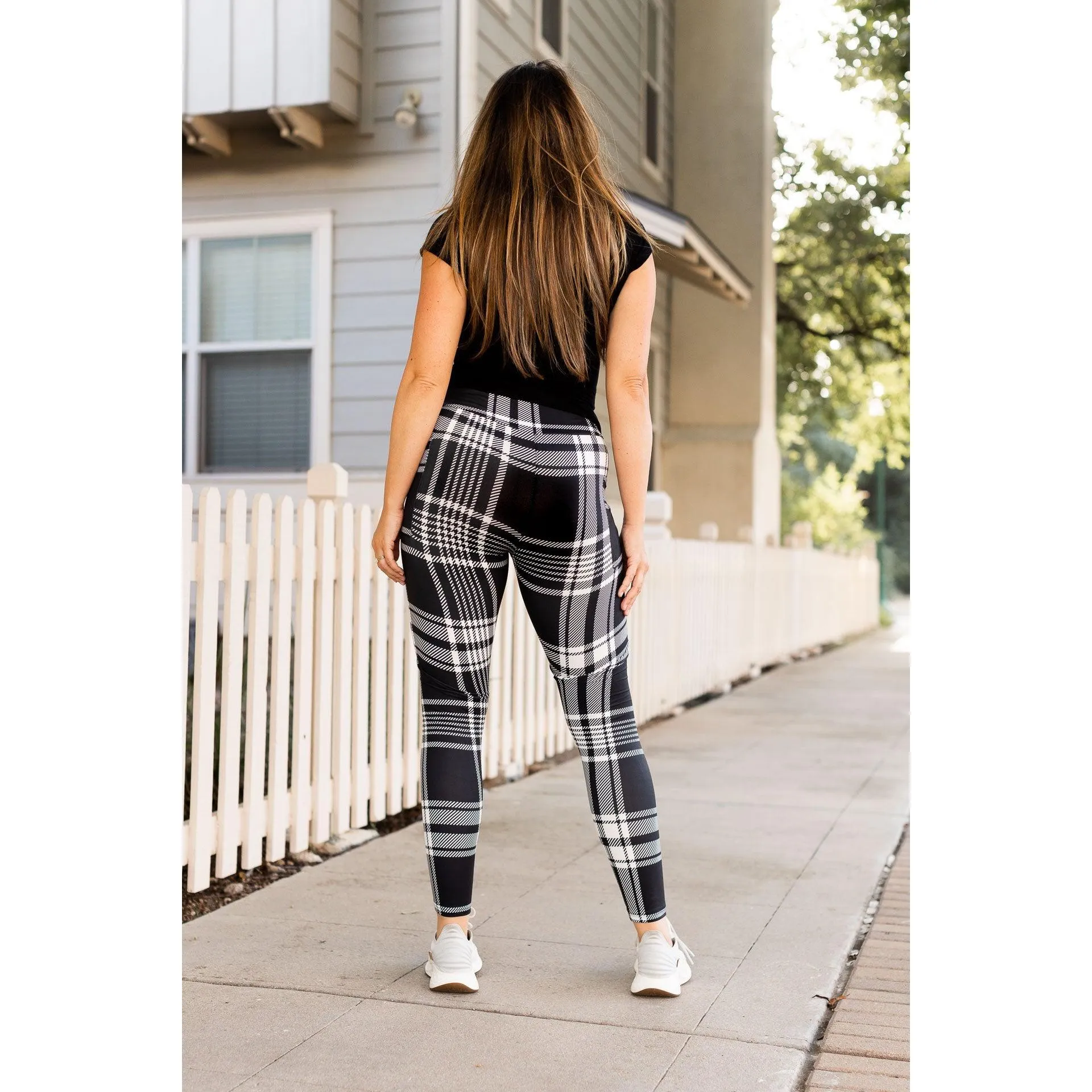 Black & White Plaid Leggings