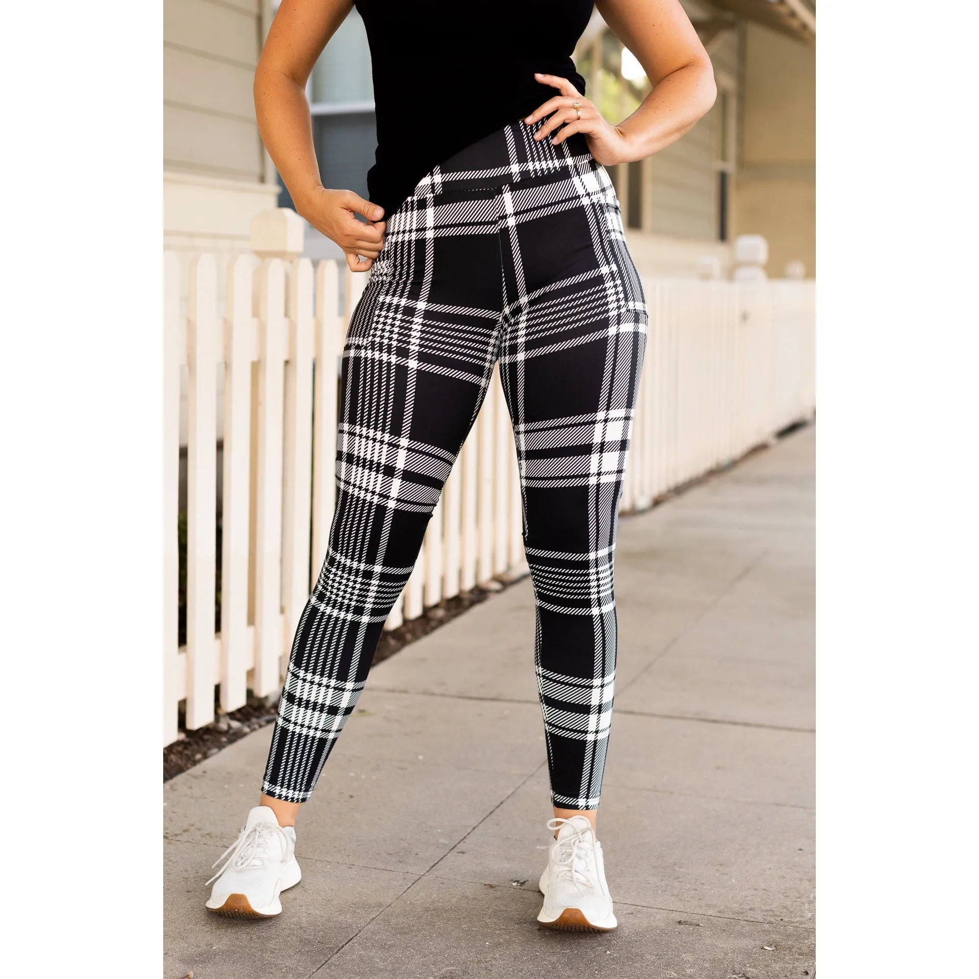 Black & White Plaid Leggings