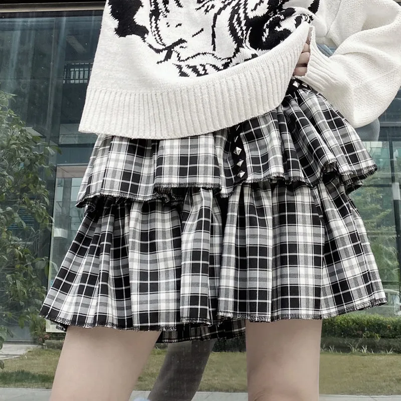 Black and white plaid skirt KF81887