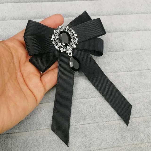 Black Bowtie Ribbon Bow Brooch Collar