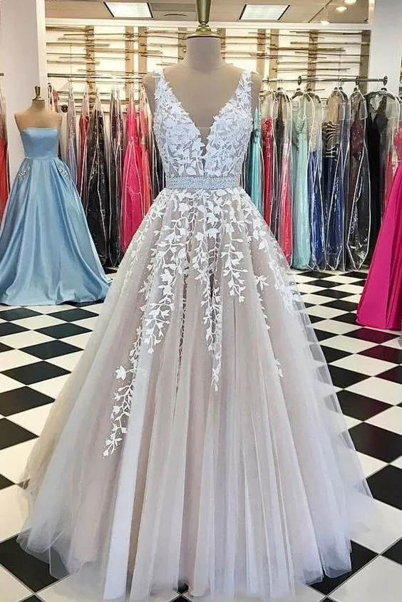 Charming Popular V Neck Applique Tulle Evening Formal Long Prom Dresses, WG795