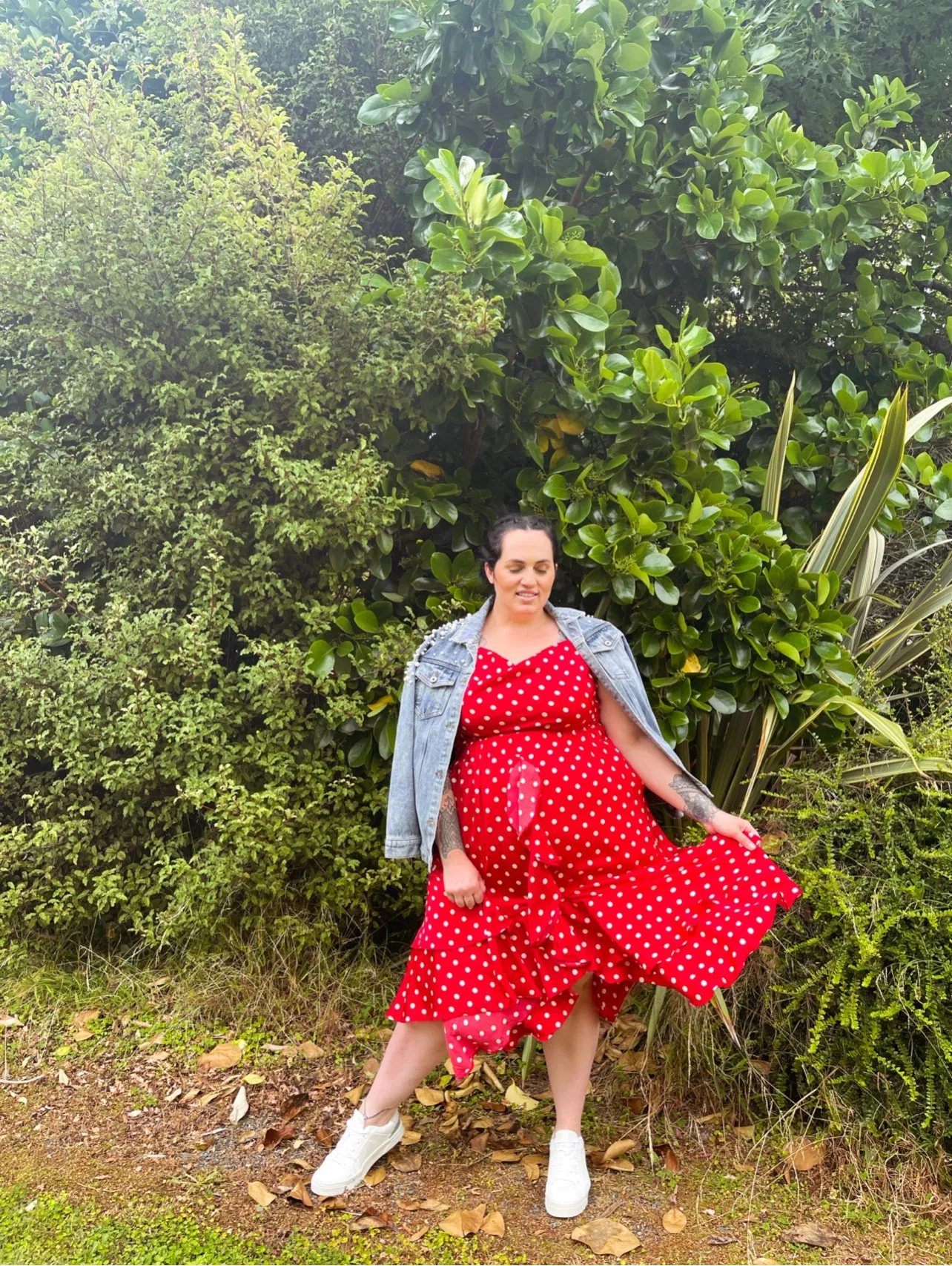 Chi chi - Red Polkadot short skirt