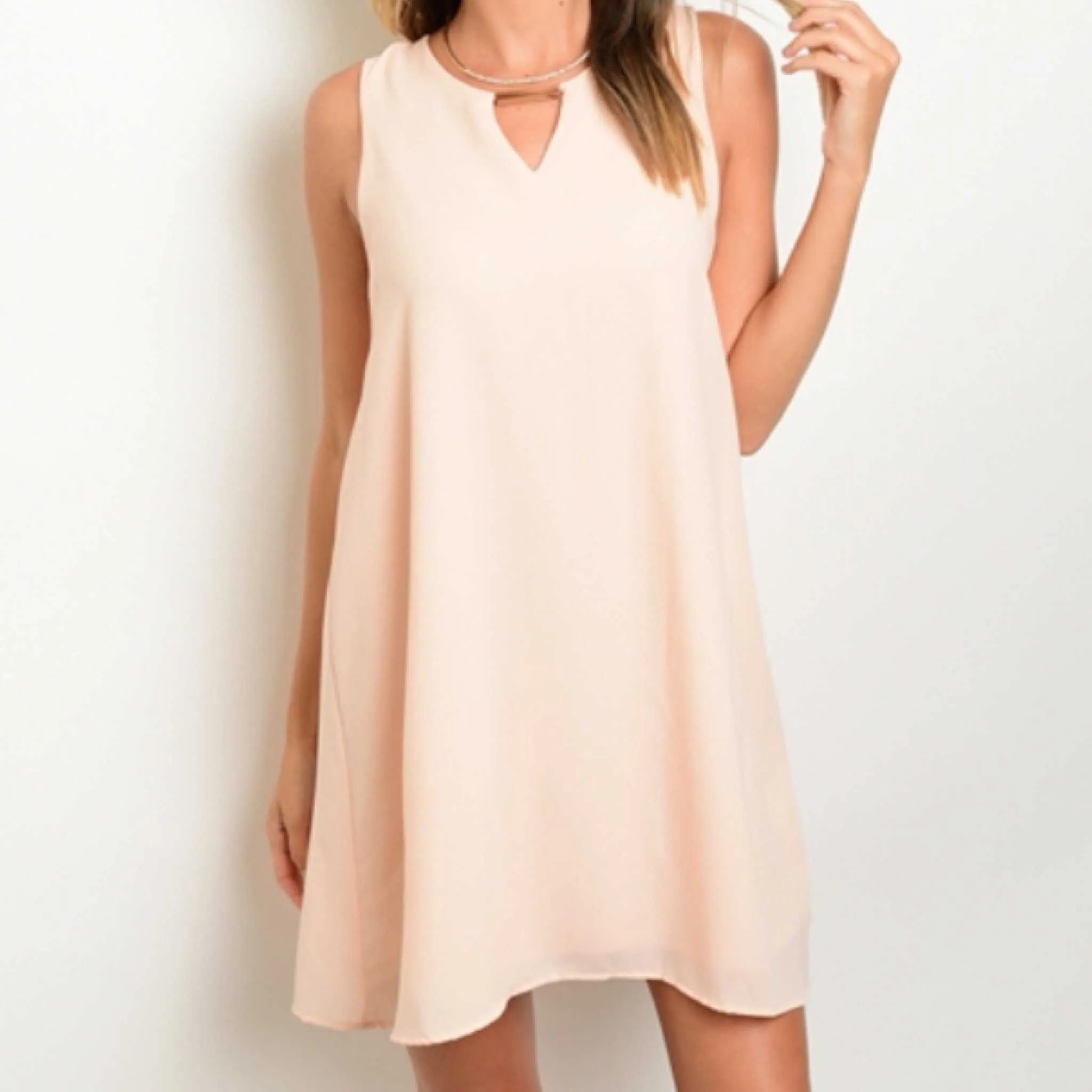 Dreamsicle Peach Solid Key-hole Shift Dress