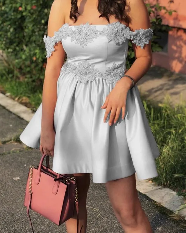 Elegant Satin Homecoming Dresses Lace Appliques Off Shoulder