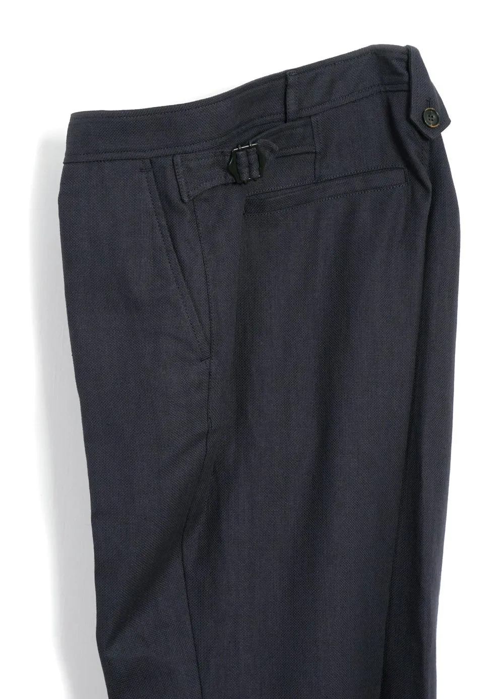 FINN | Side Buckle Regular Trousers | Dark Blue