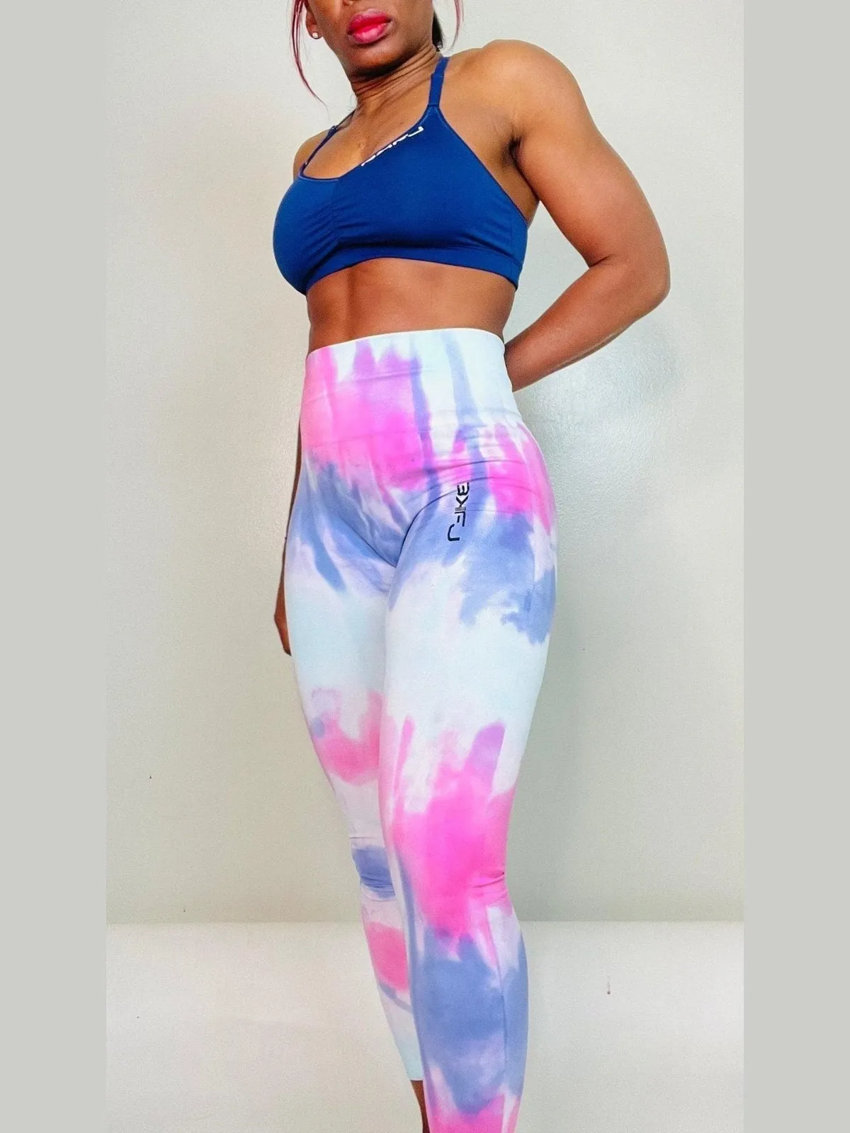 Tie-Dye Scrunch Butt Leggings